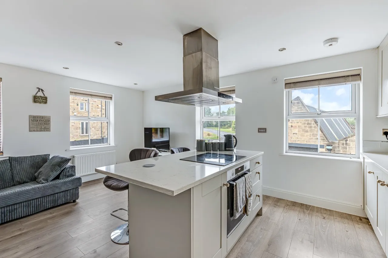 Ilkley Road, Otley, LS21, photo 2