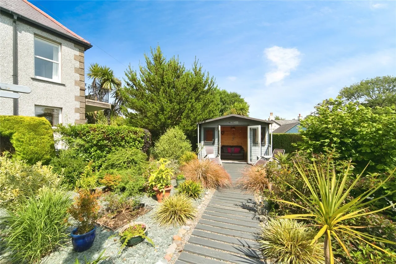 Llanbedrog, LL53, photo 23