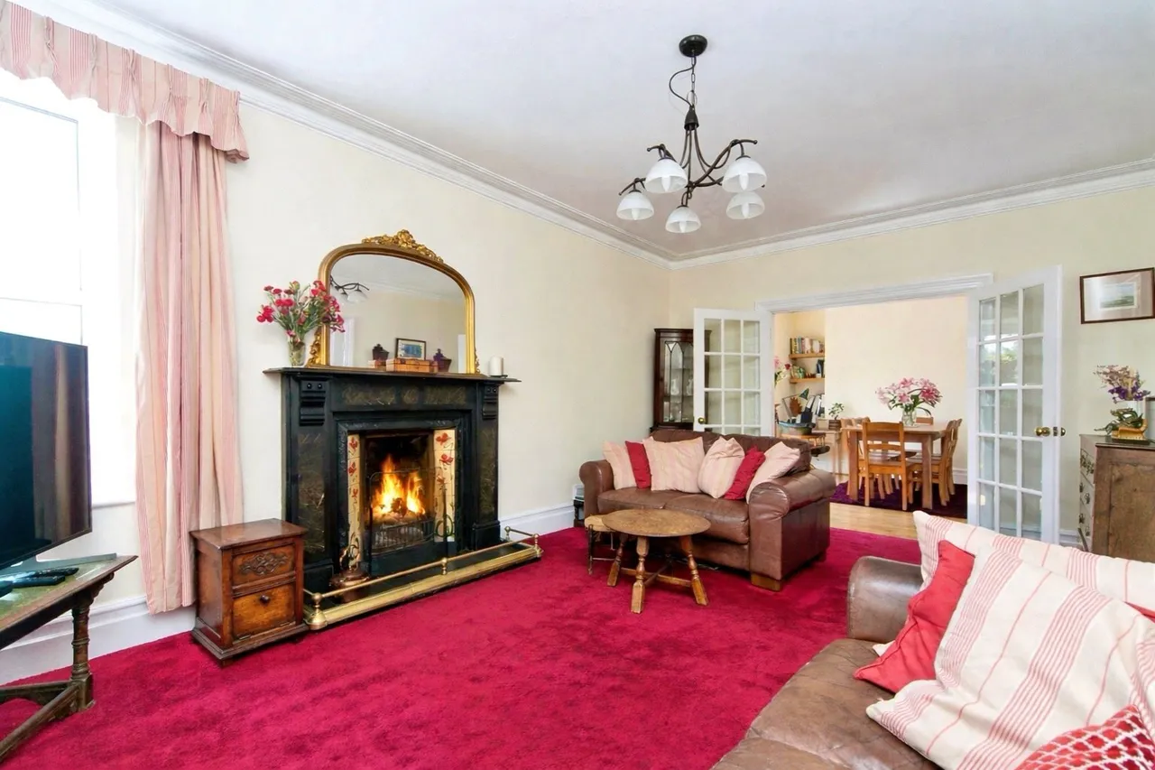 Llanbedrog, LL53, photo 2