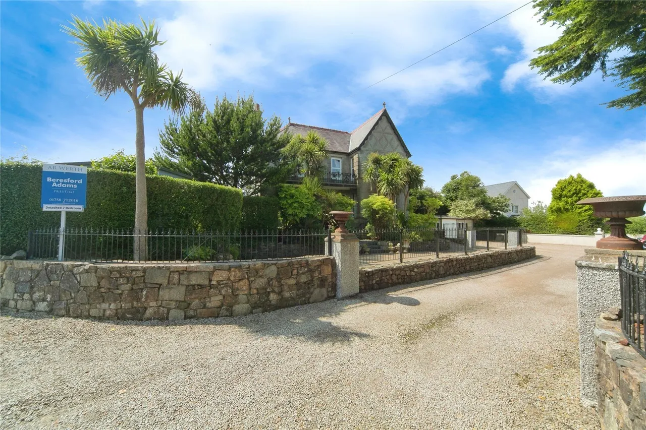Llanbedrog, LL53, photo 29