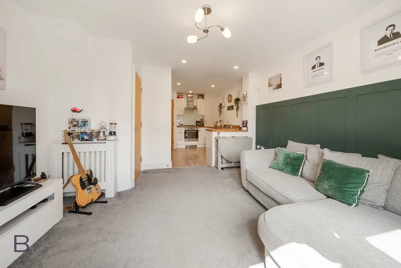 Water Meadow Drive, Denholme, Bradford., photo 5