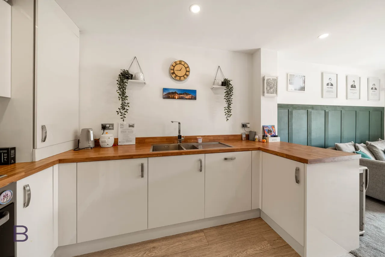 Water Meadow Drive, Denholme, Bradford., photo 6