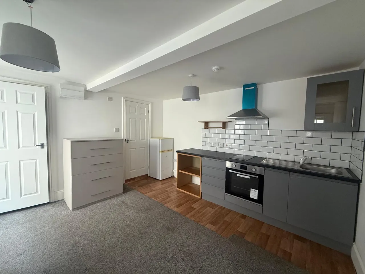 Buckingham Street, Aylesbury, photo 5
