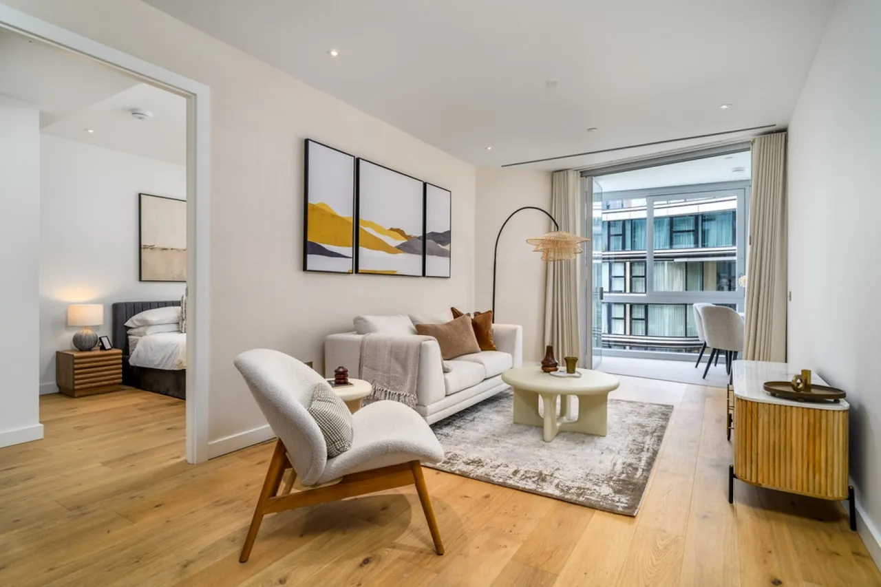 2 bed flat for sale, Wilshire House, Battersea Power Station, SW11