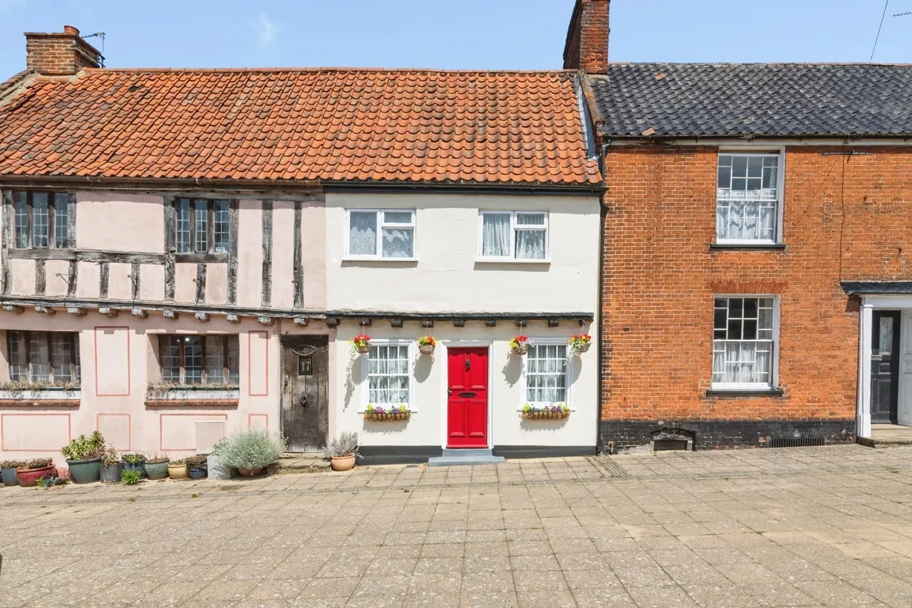 2 bed house for sale — Old Market, Beccles, Suffolk, NR34