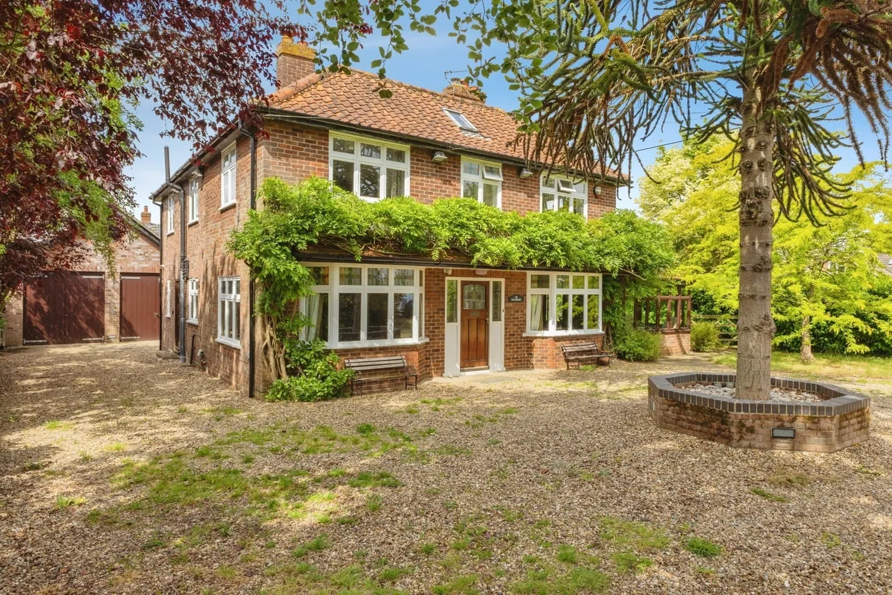 Hackford Road, Wicklewood, Wymondham, Norfolk, NR18, photo 20