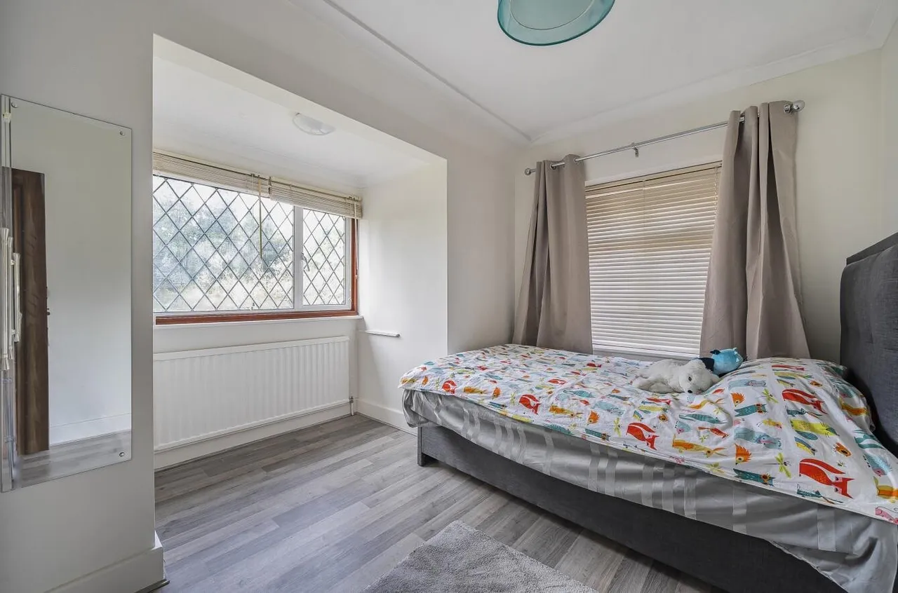 Brighton Road, Banstead, SM7 1BT, photo 15
