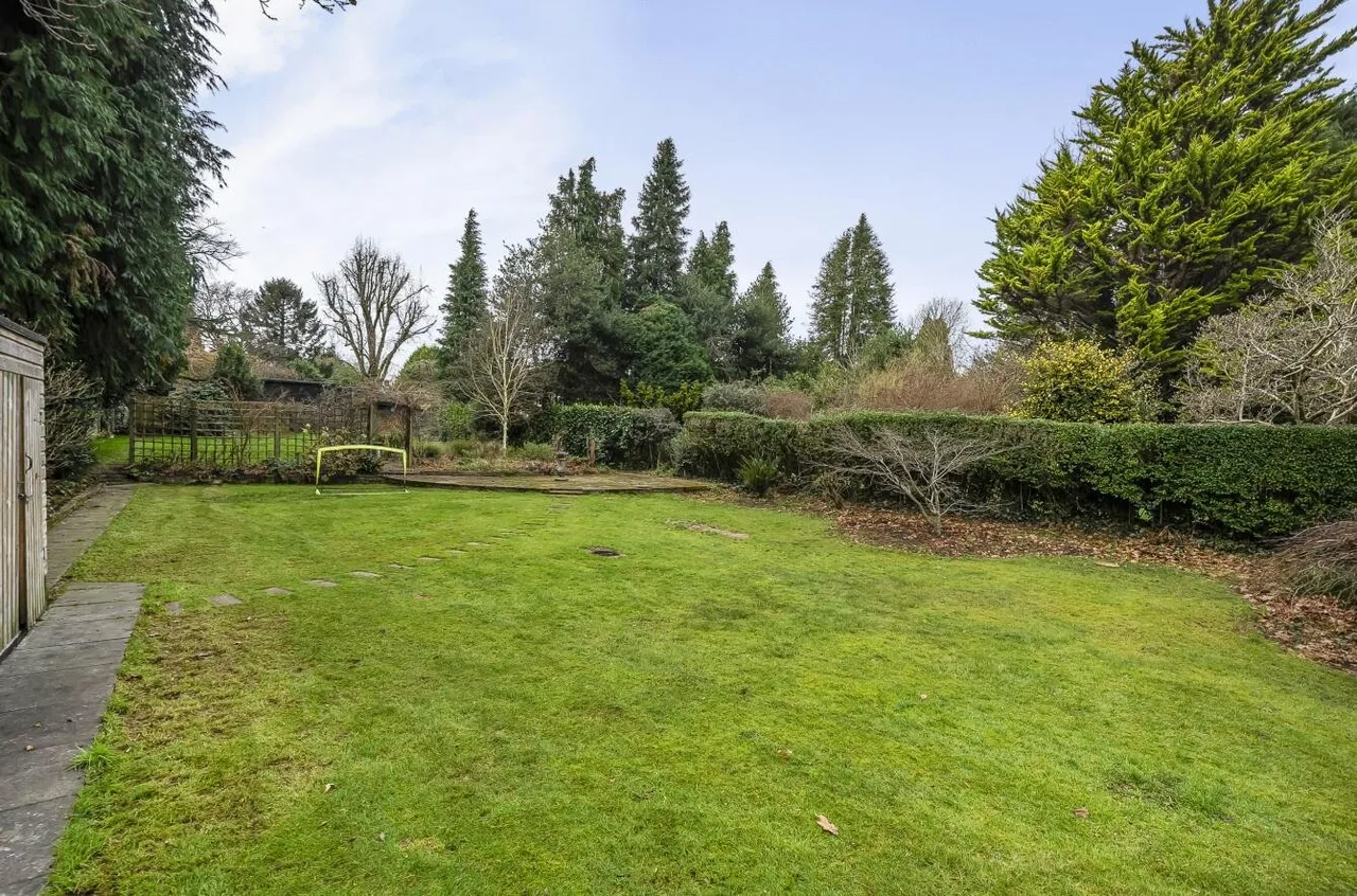 Brighton Road, Banstead, SM7 1BT, photo 10