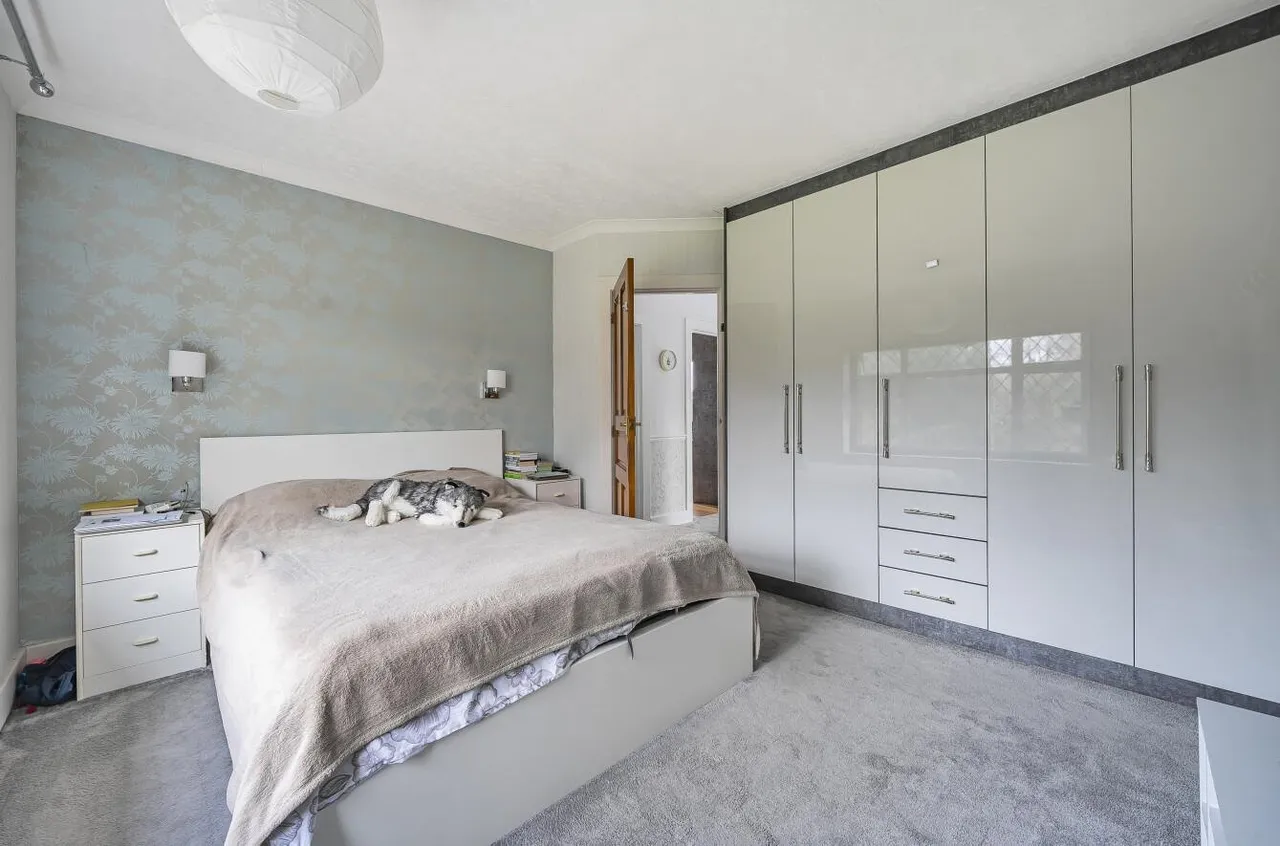 Brighton Road, Banstead, SM7 1BT, photo 13