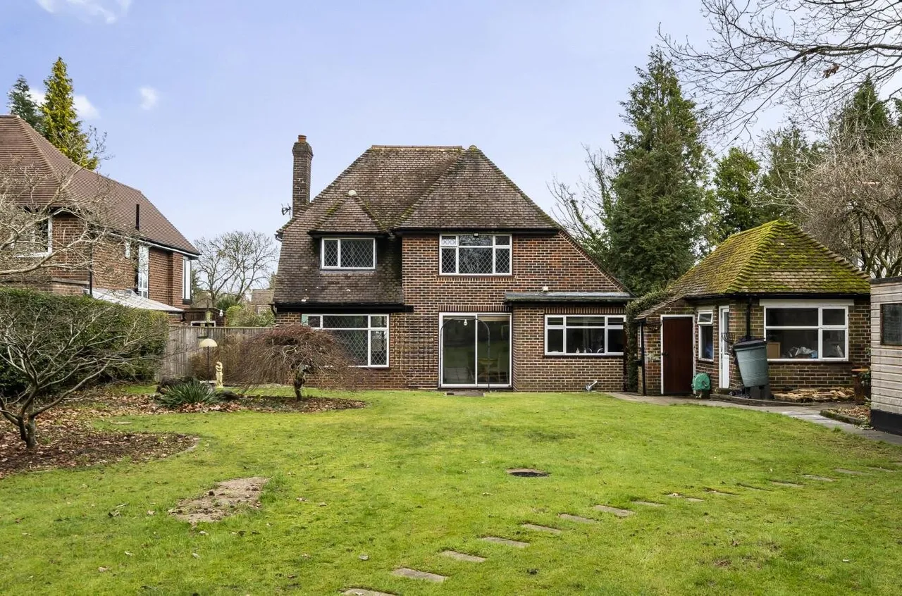 Brighton Road, Banstead, SM7 1BT, photo 11