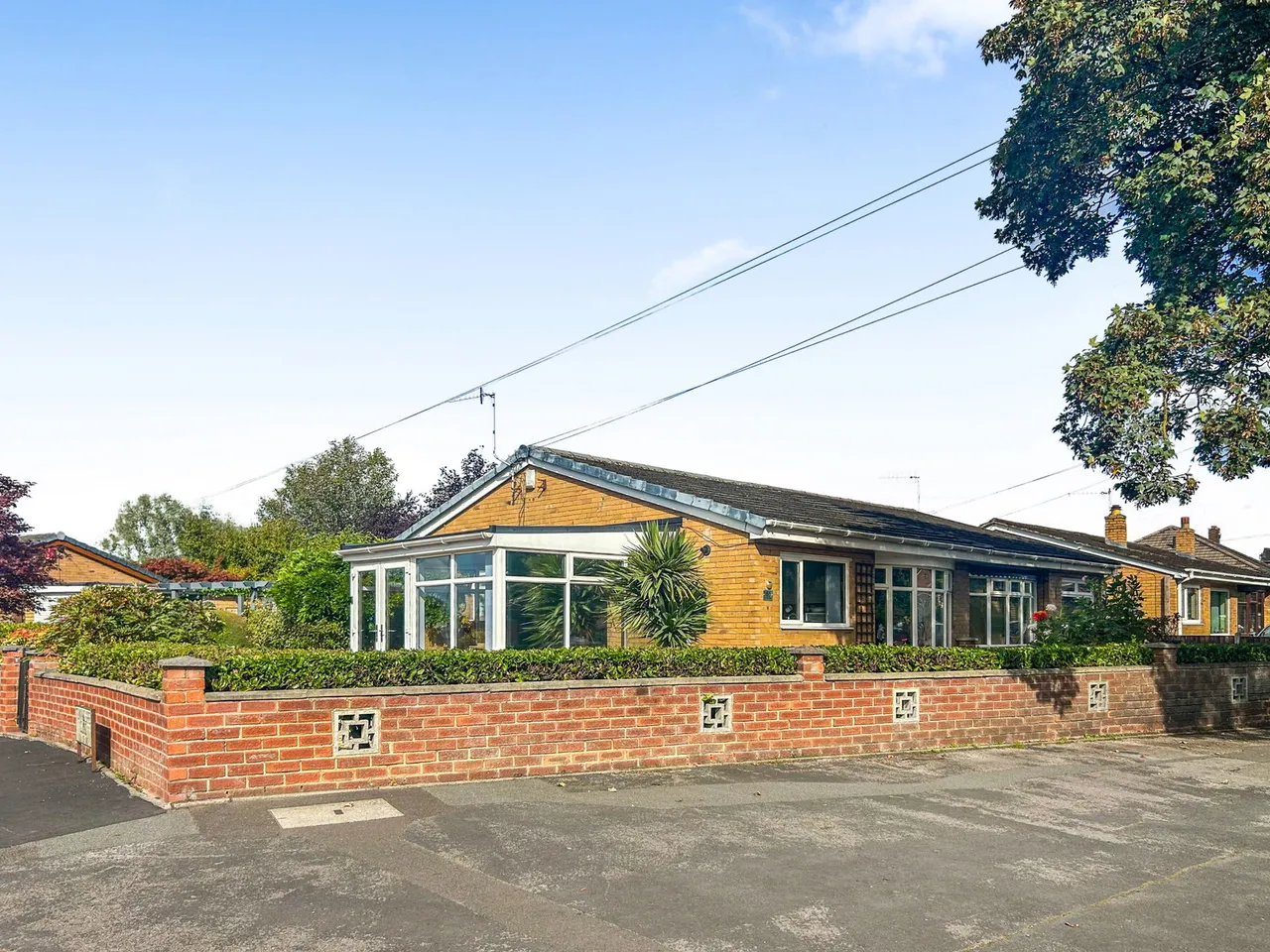 2 bed house for sale, Weston Coyney Road, Weston Coyney