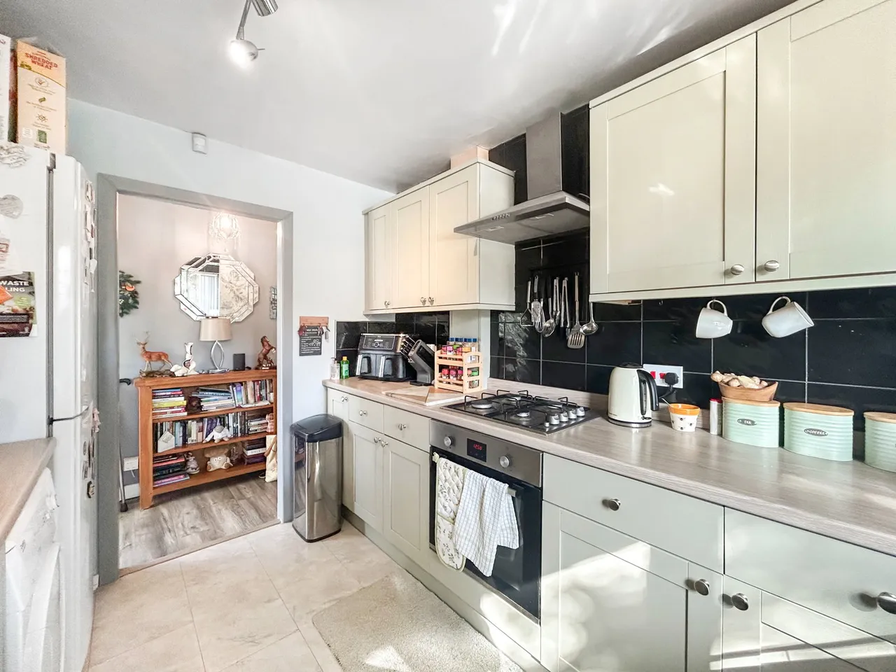 Weston Coyney Road, Weston Coyney, photo 5