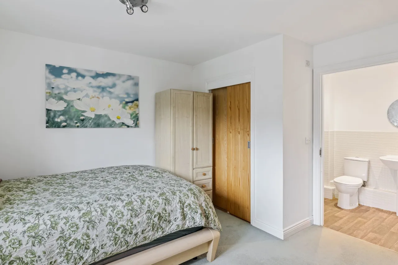 Gordon Road, Haywards Heath, RH16, photo 9