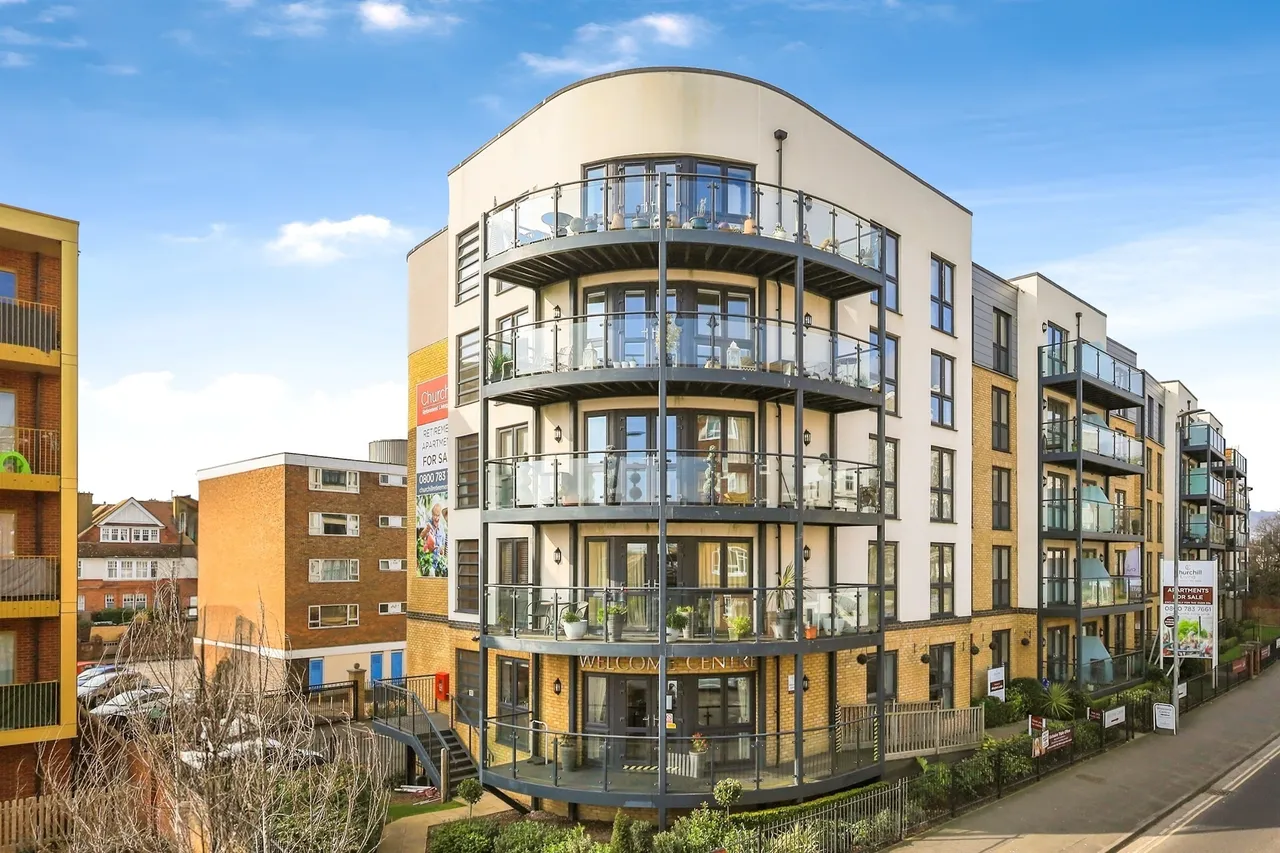 1 bed flat for sale — Southfields Road, Eastbourne