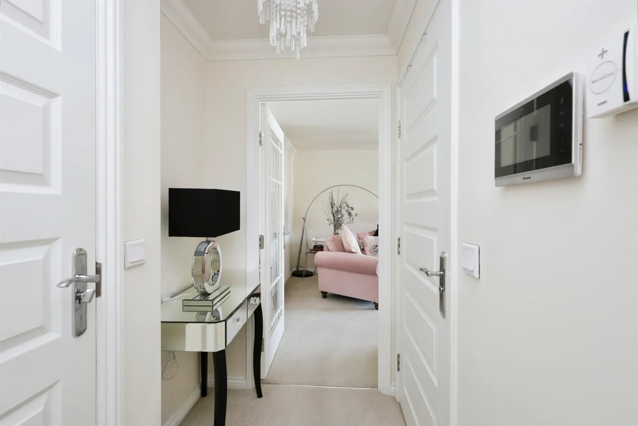 Southfields Road, Eastbourne, photo 11