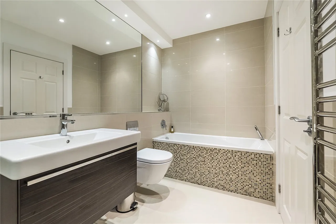 Royal Close, London, SW19, photo 12