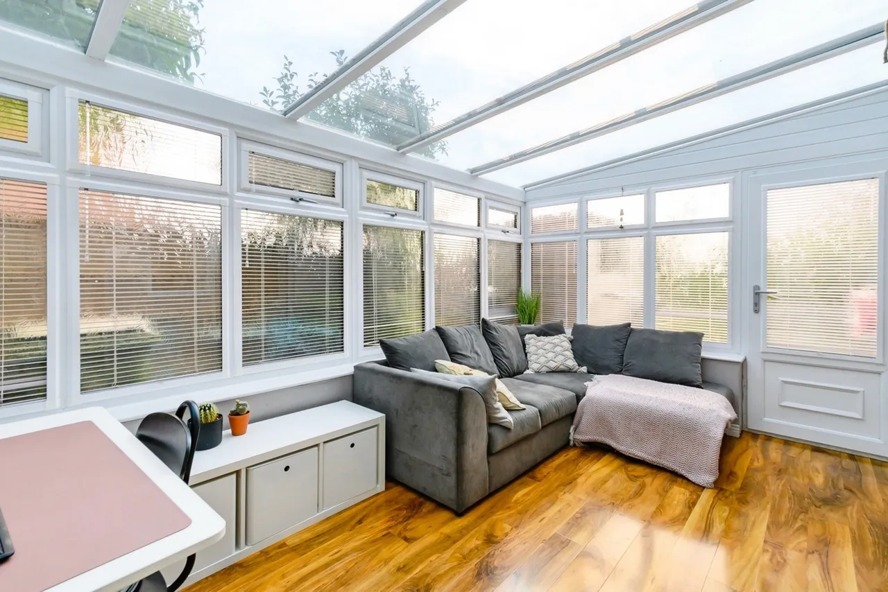 Tong Road, Little Lever, BL3, photo 10