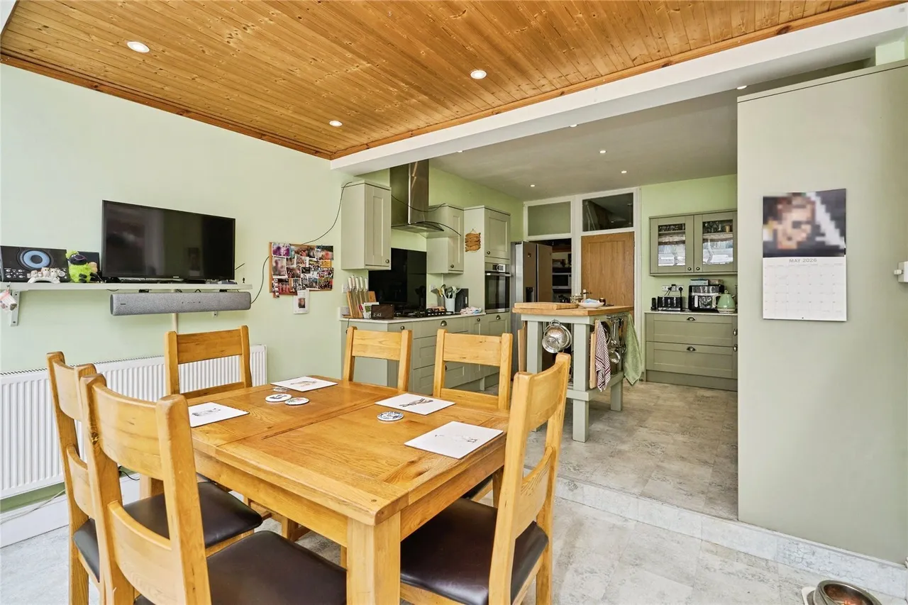 Victoria Grove, East Cowes, PO32, photo 4