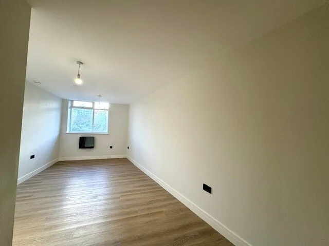 Sheffield Road, Barnsley, S70, photo 5