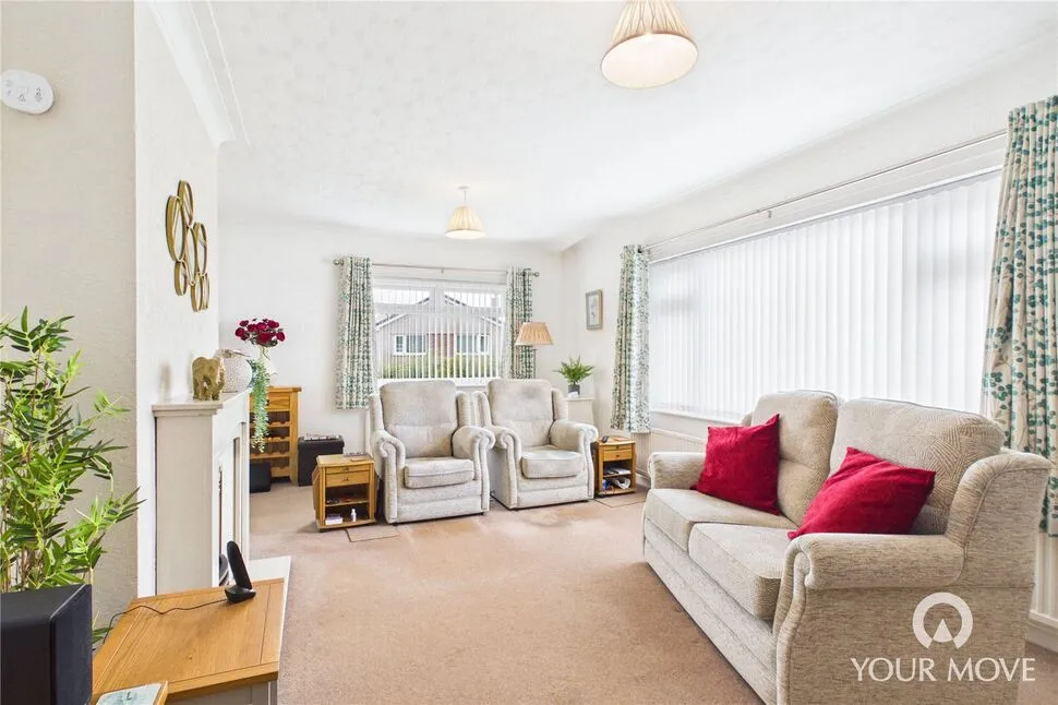 Bannatyne Drive, High Harrington, Cumbria, CA14, photo 2