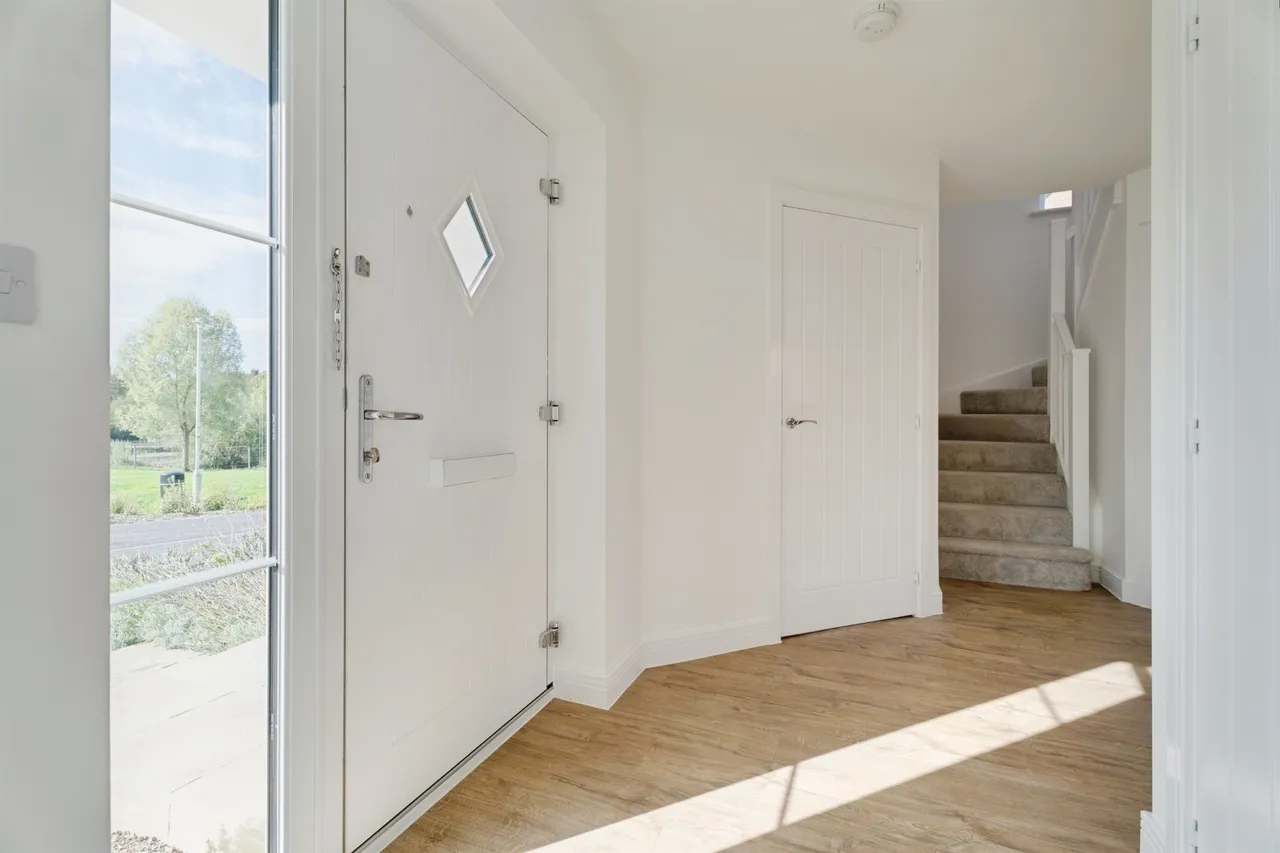 Pinewood Grange, Stowmarket, IP14, photo 3