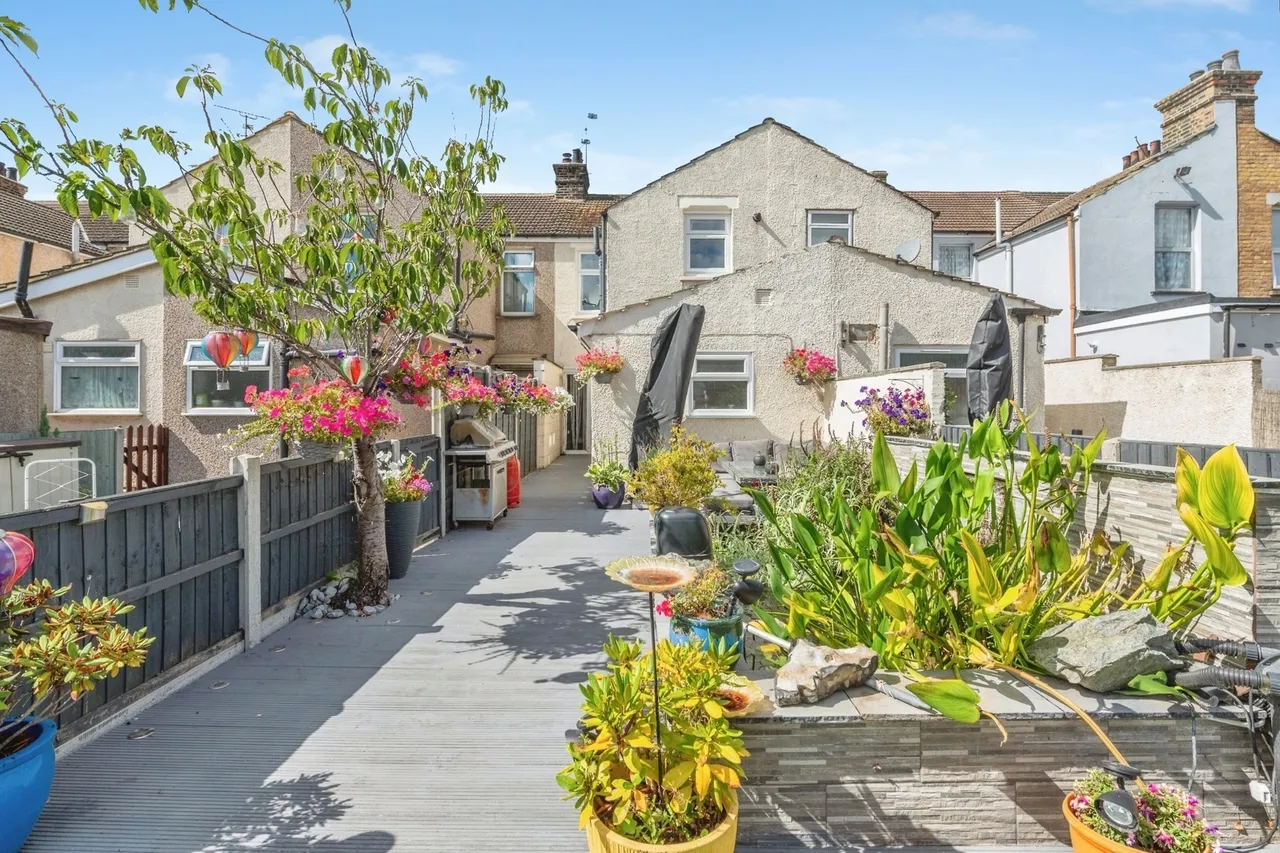 Foxton Road, Grays, Essex, RM20, photo 21