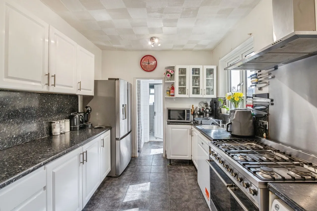 Foxton Road, Grays, Essex, RM20, photo 11