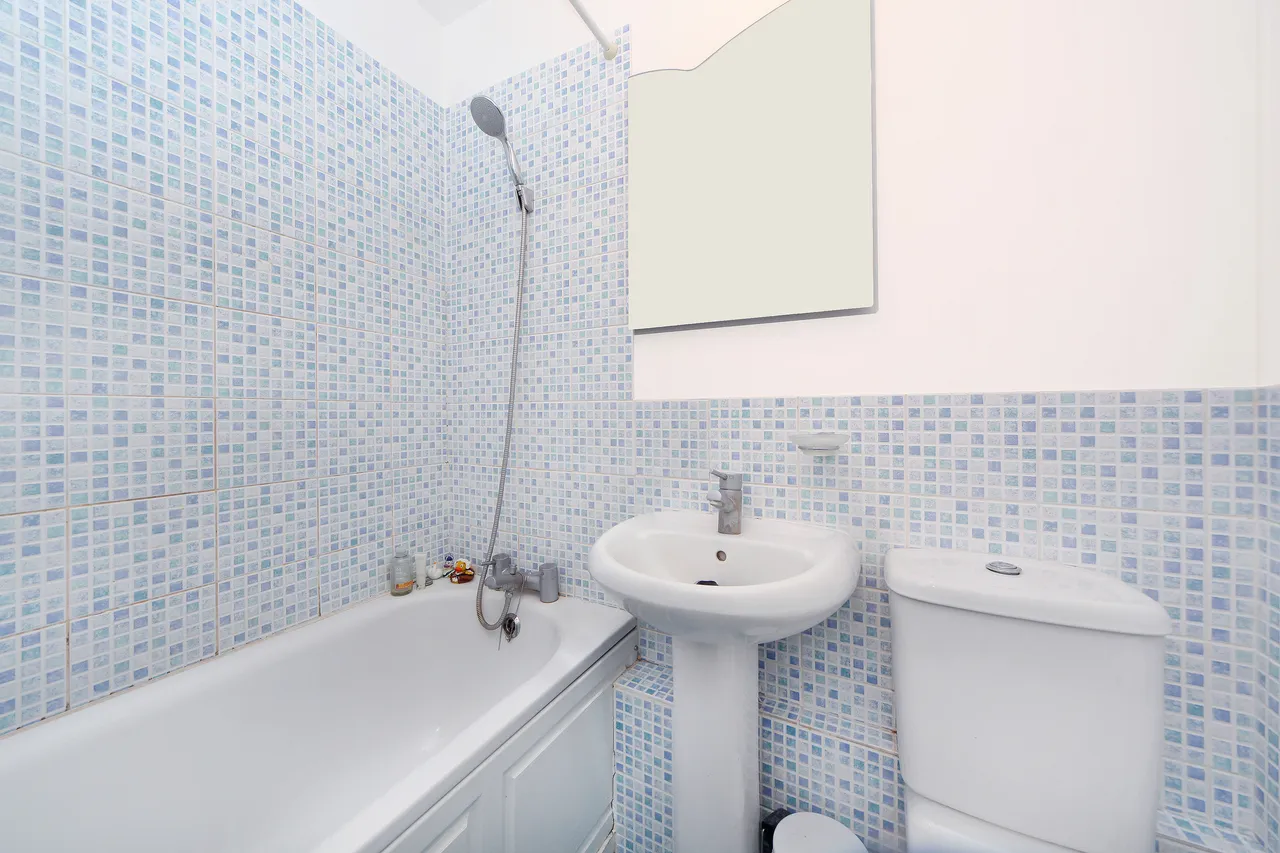 Augustus Road, London, SW19, photo 5
