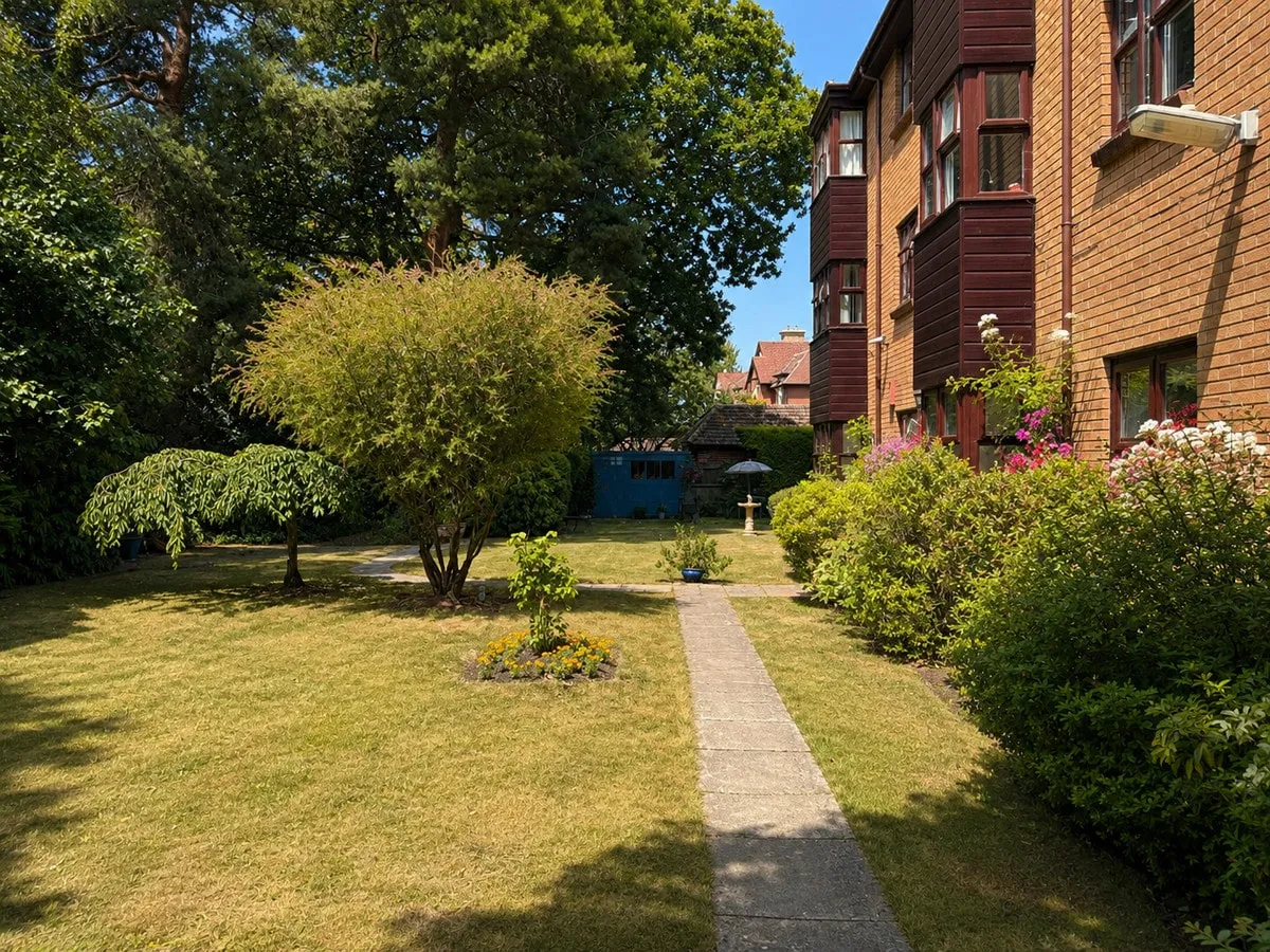 Moorside Road, West Moors, BH22, photo 14
