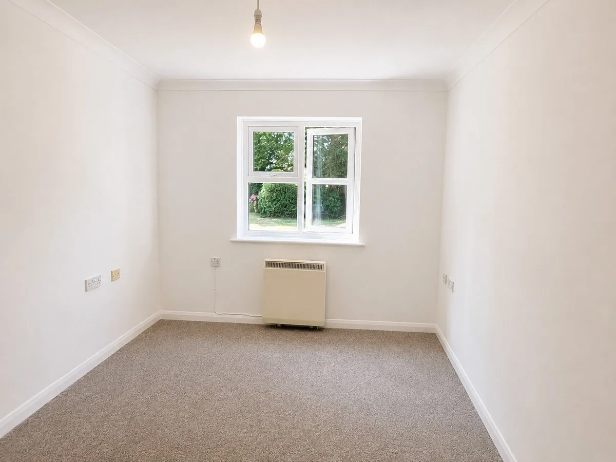 Moorside Road, West Moors, BH22, photo 9