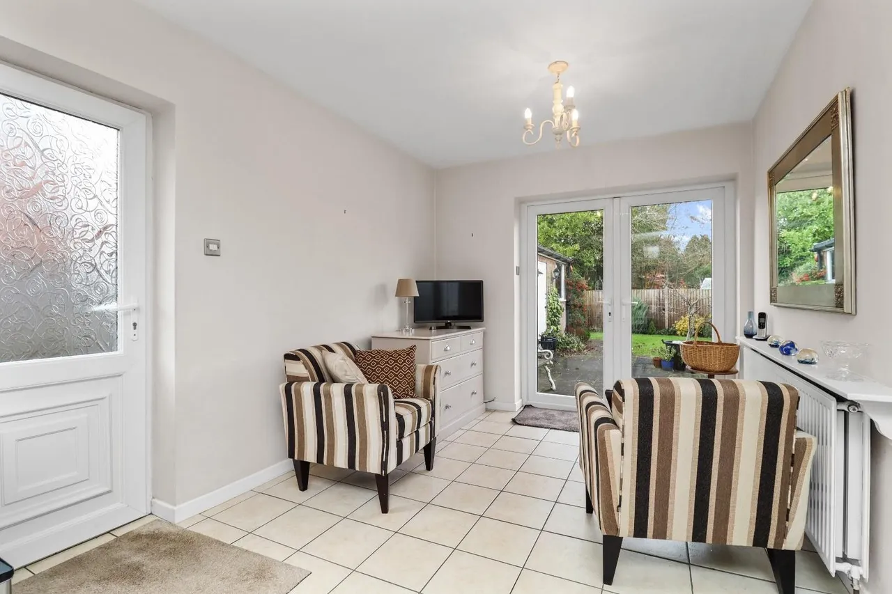 Cottrell Road, Hale Barns, Cheshire WA15 0RT, photo 20