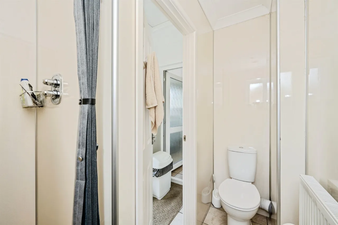 Heol Pen Y Scallen Swansea, SA4, photo 14