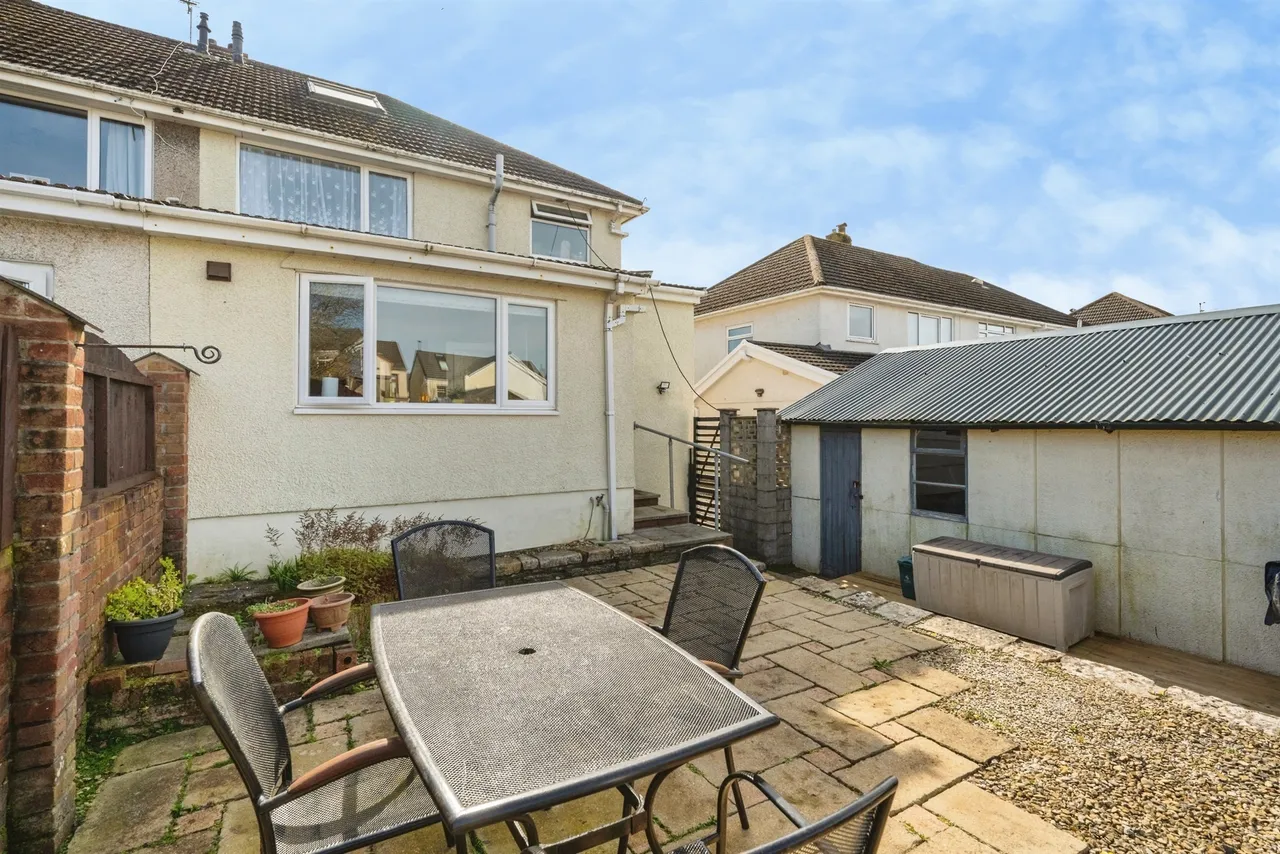 Heol Pen Y Scallen Swansea, SA4, photo 3