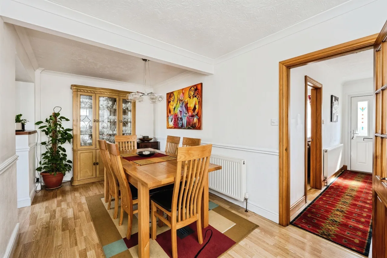 Heol Pen Y Scallen Swansea, SA4, photo 6