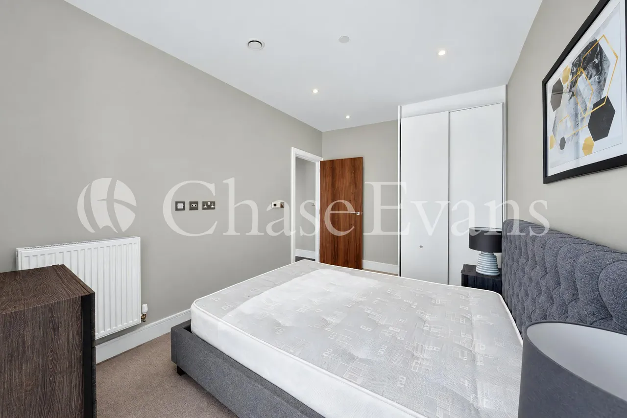 Morello House, Orchard Wharf, 12 Leamouth Road, Poplar, London, E14, photo 5