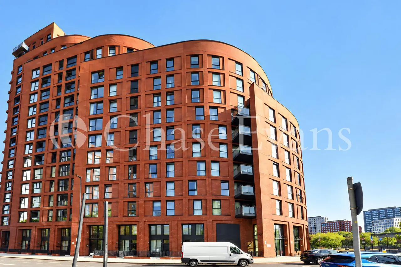 Morello House, Orchard Wharf, 12 Leamouth Road, Poplar, London, E14, photo 10