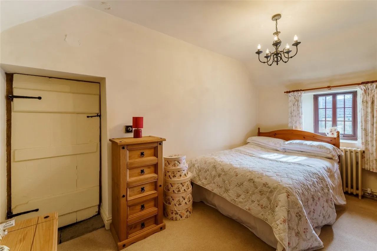 Church Street, Brierley, S72, photo 16