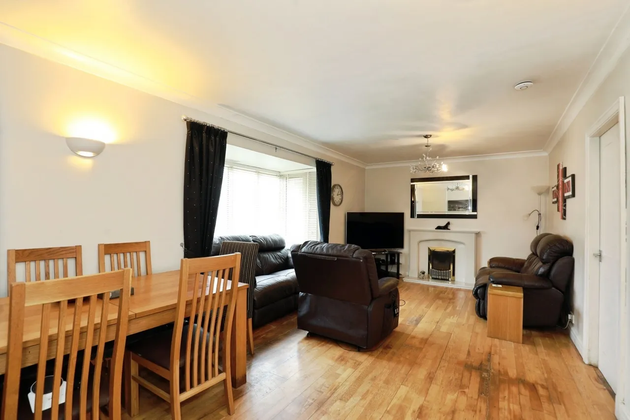 Kestrel Close, Winsford, Cheshire, CW7, photo 7