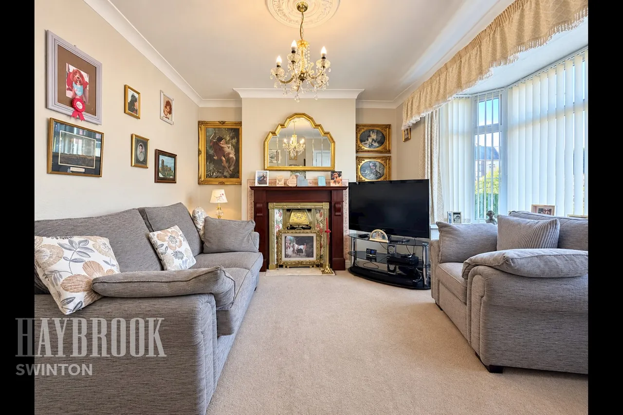 Park Road, Conisbrough, photo 11
