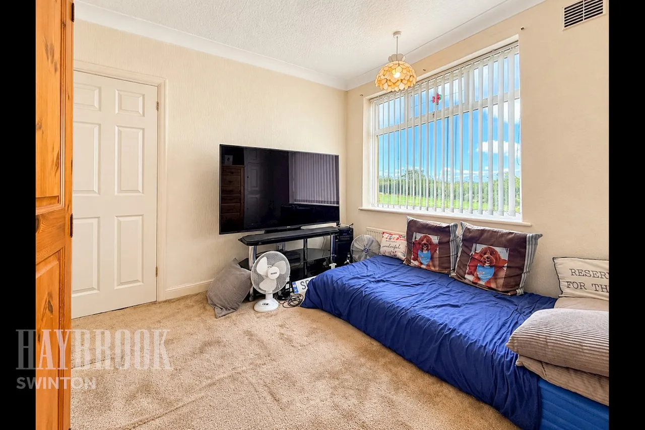 Park Road, Conisbrough, photo 8