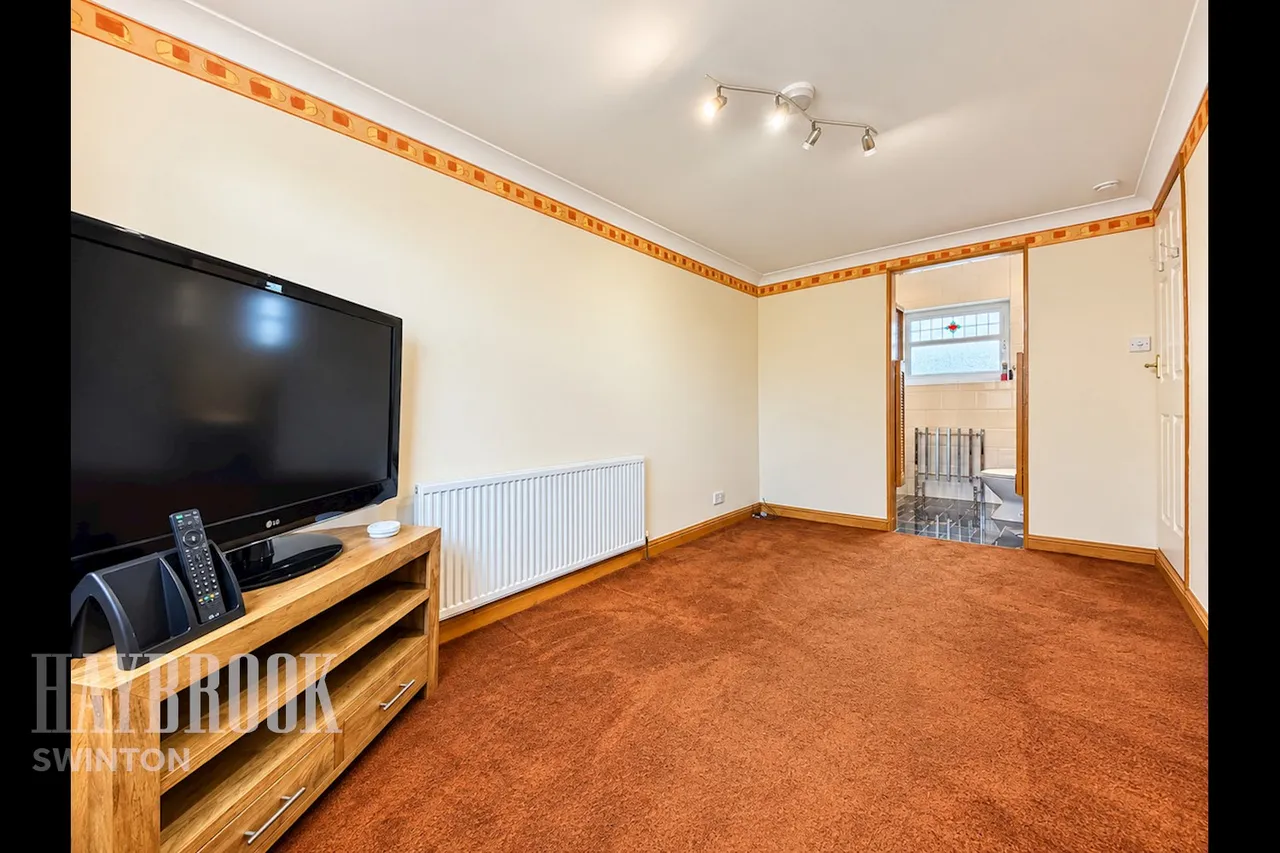 Park Road, Conisbrough, photo 5
