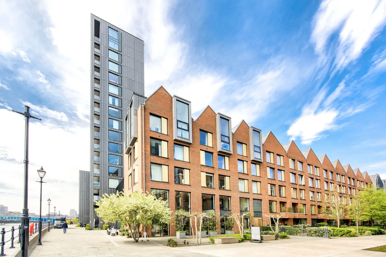 23 Westbourne Apartments, 5 Central Avenue, London, photo 12