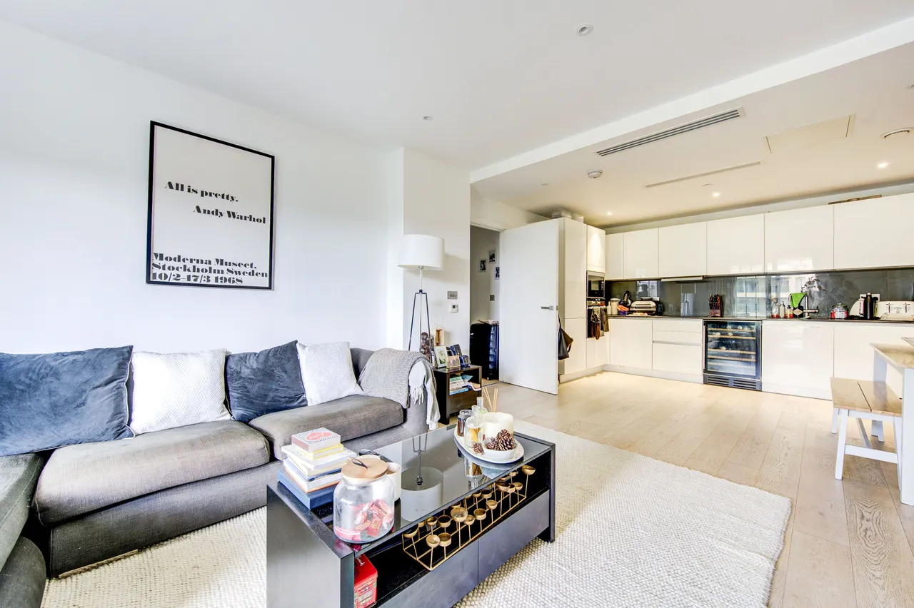23 Westbourne Apartments, 5 Central Avenue, London, photo 4