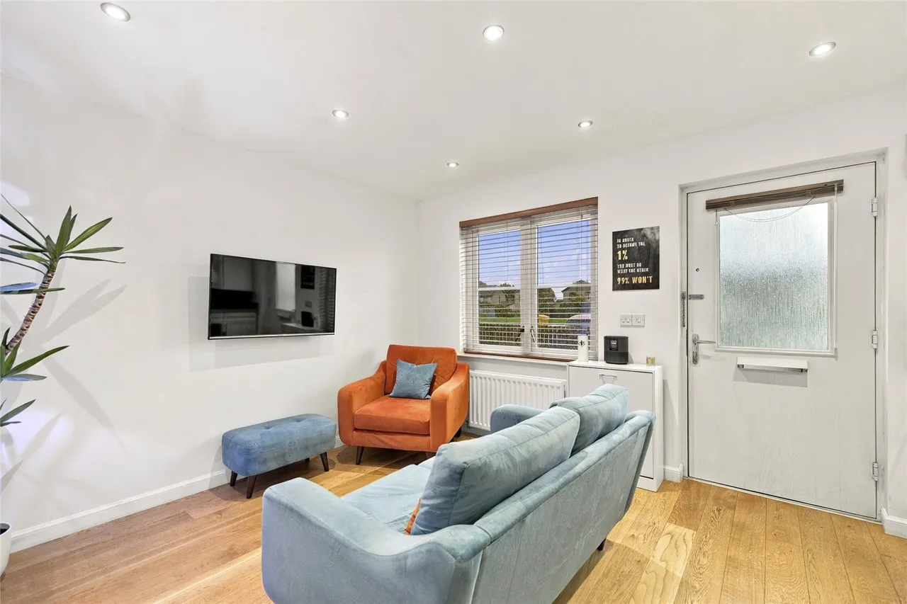 Whitehills Lane South, Cove, AB12, photo 4