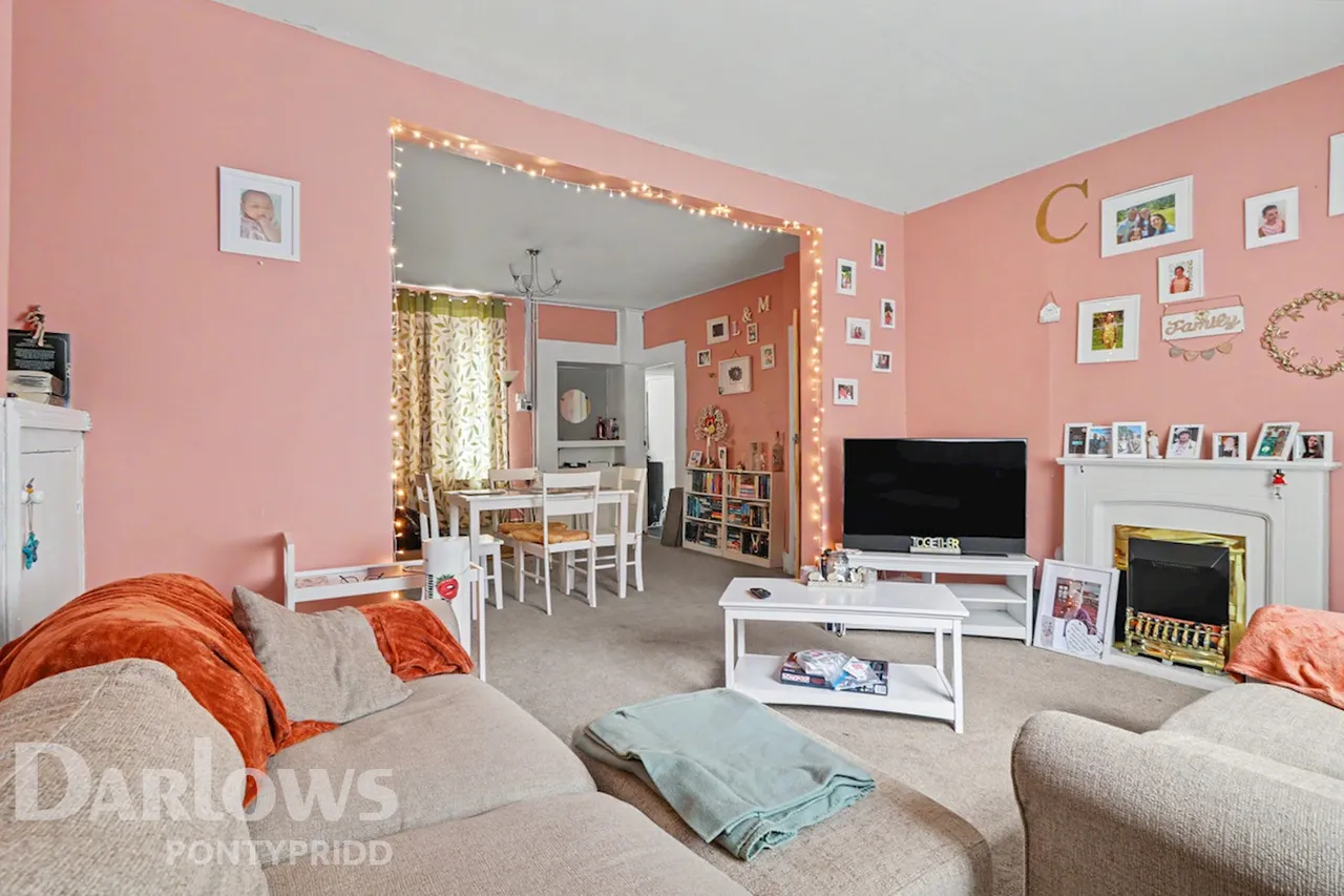 Merthyr Road, Pontypridd, photo 5