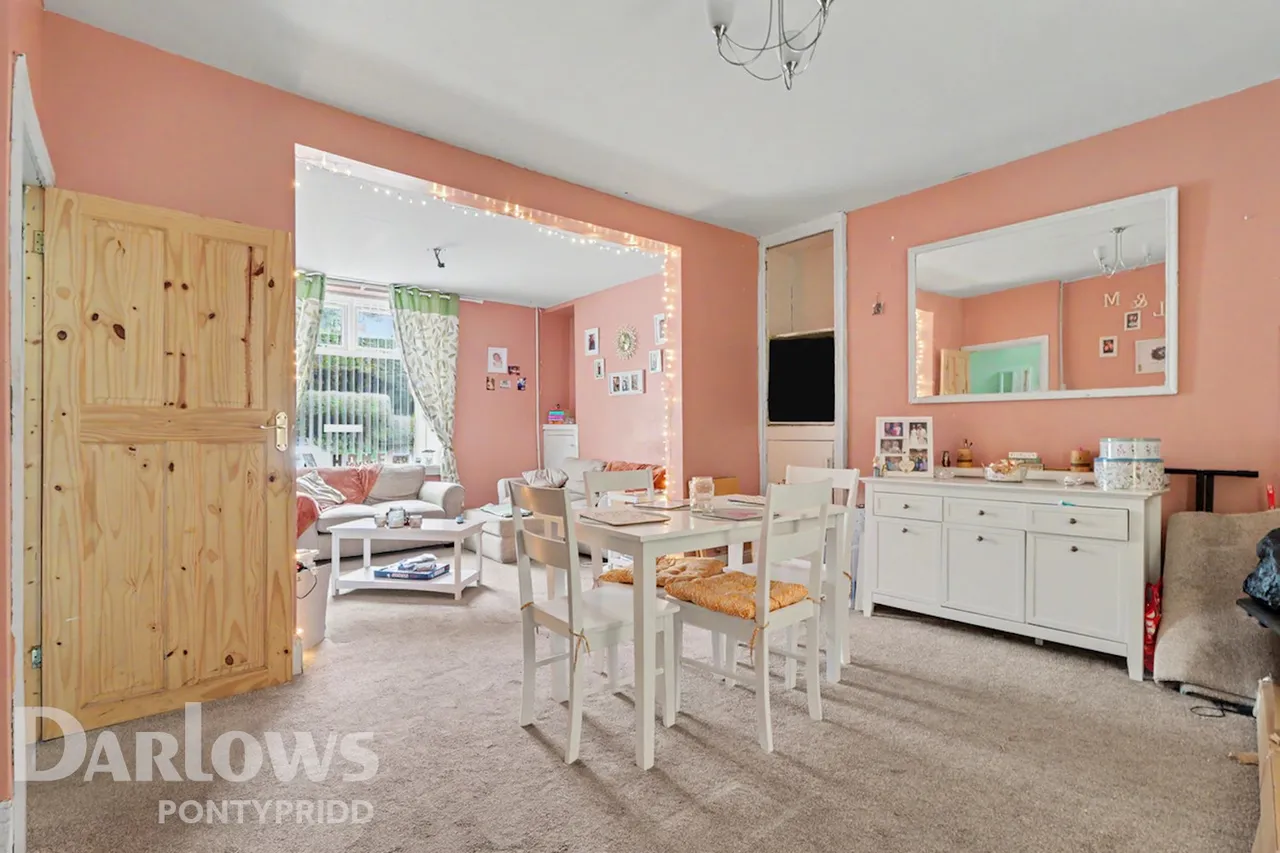 Merthyr Road, Pontypridd, photo 6