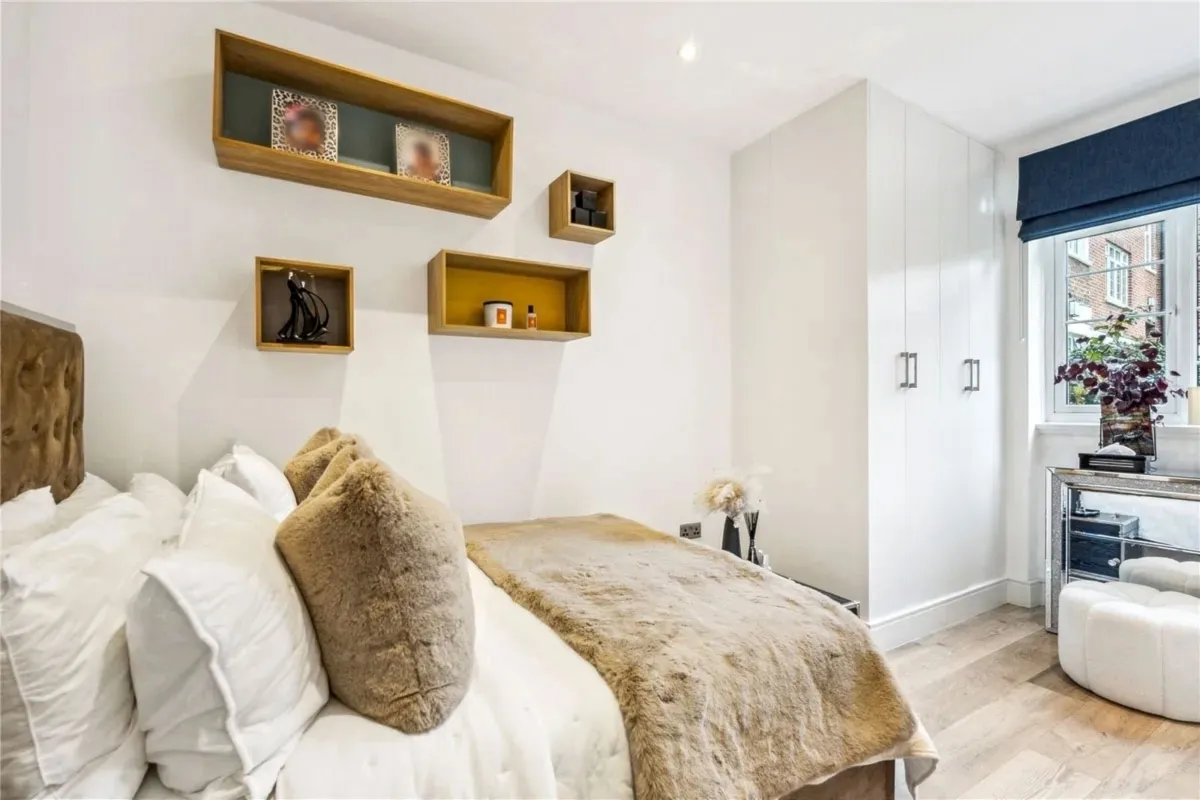 Pembroke Road Kensington W8, photo 3