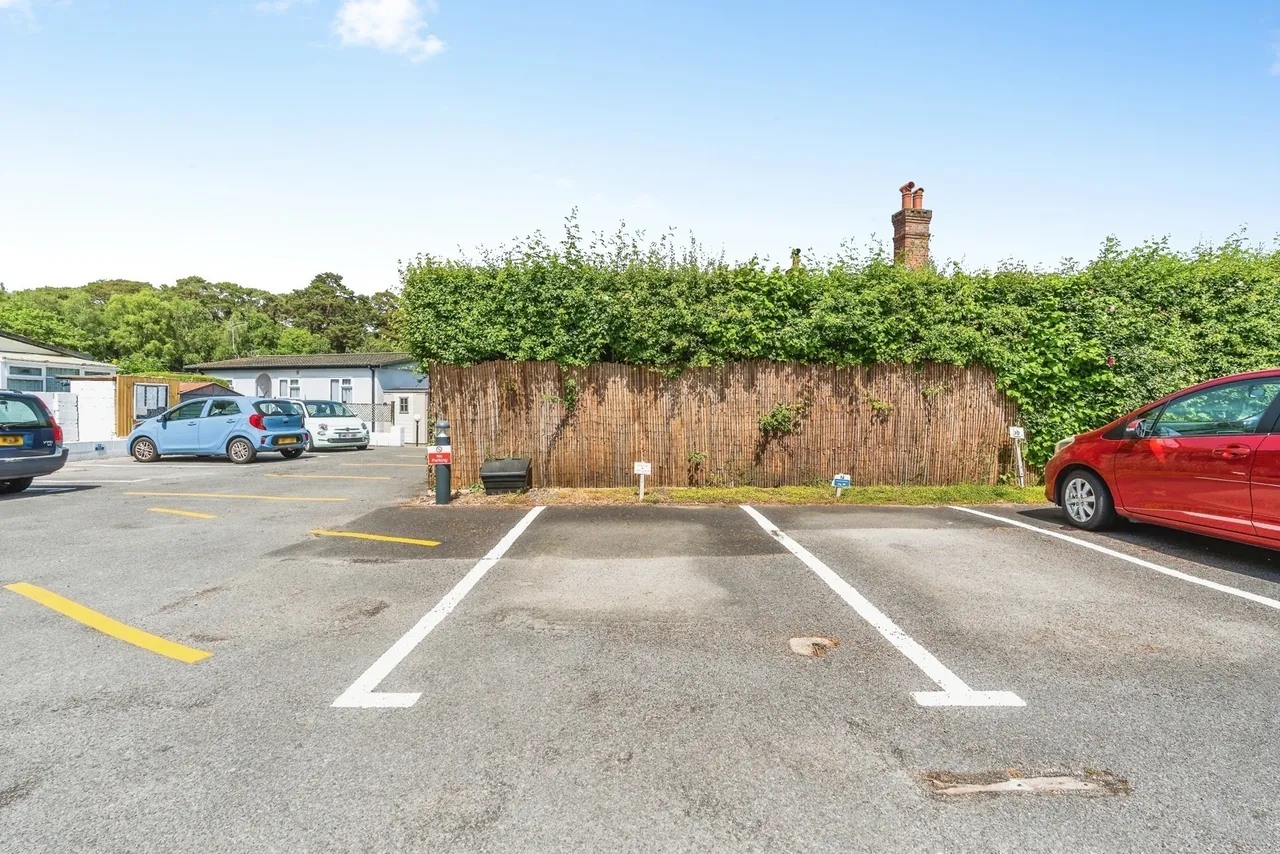 Southampton Road, Lyndhurst, SO43, photo 18