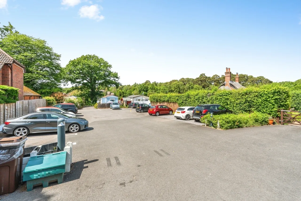 Southampton Road, Lyndhurst, SO43, photo 17