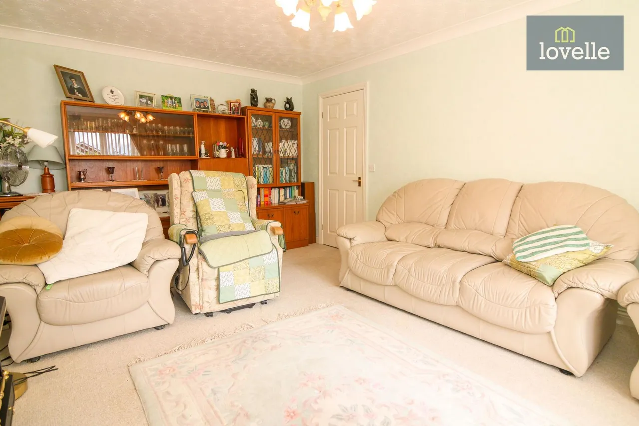 Kestrel Drive, Louth, LN11, photo 4